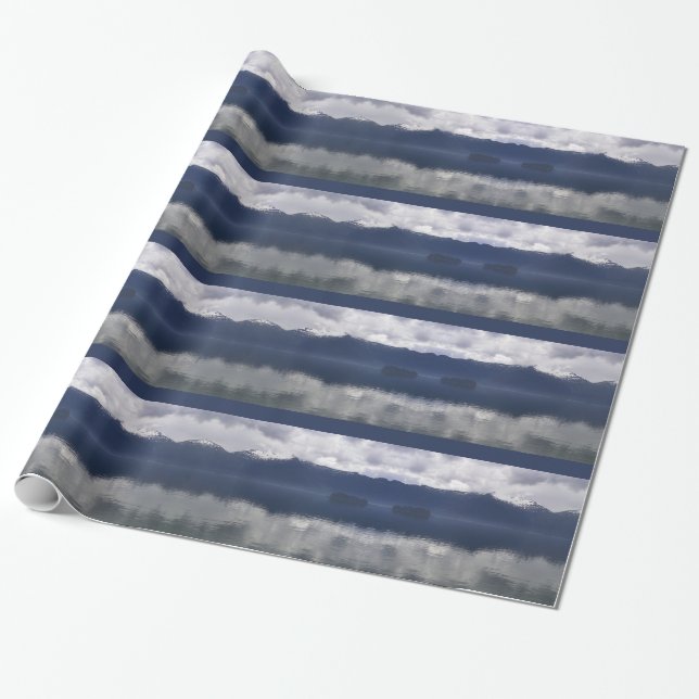 Papier Cadeau Misty Alaskan Sea dans les tons bleu (Déroulé)