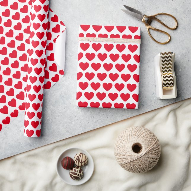 Papier Cadeau Motif à coeur rouge avec arrière - plan blanc (Artisanat)