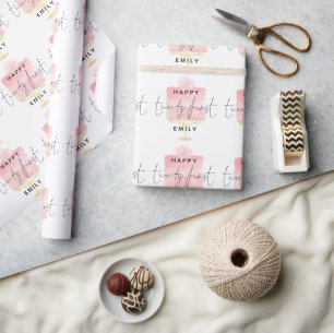 Papier Cadeau Motif de gâteau rose moderne Nom Joyeux 21e annive