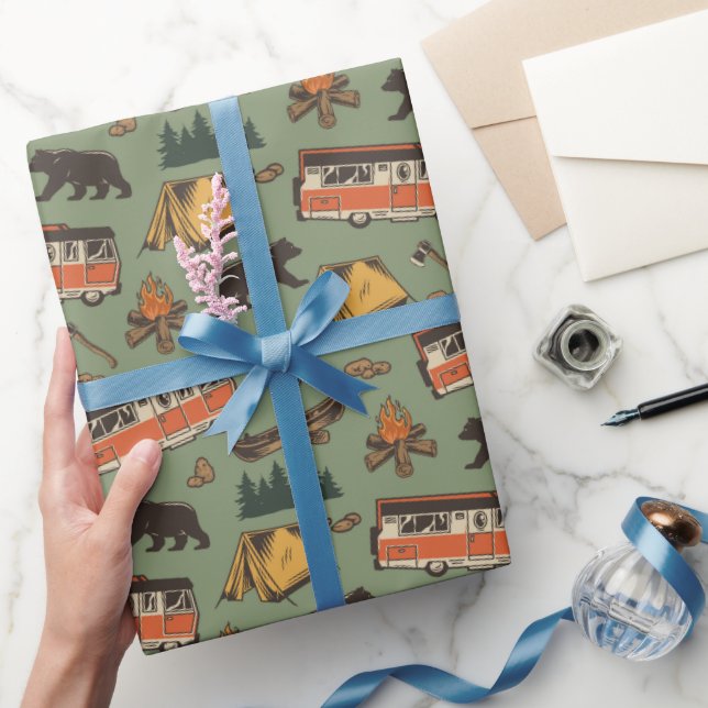 Papier Cadeau Motif des aventures du camp d'entraînement (Cadeaux)