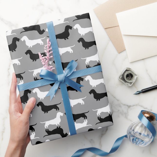 Papier Cadeau Motif des silhouettes de fils Haired Dachshund (Cadeaux)