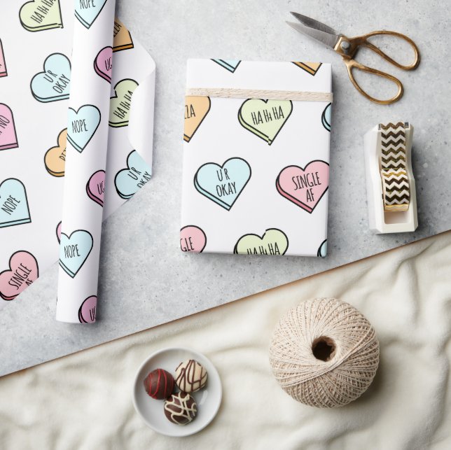 Papier Cadeau Motif du Coeur de bonbons de Valentine Sarcastique (Artisanat)