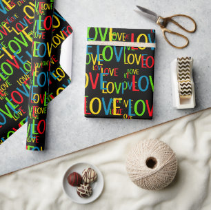 Papier Cadeau Mots Colorés D'amour