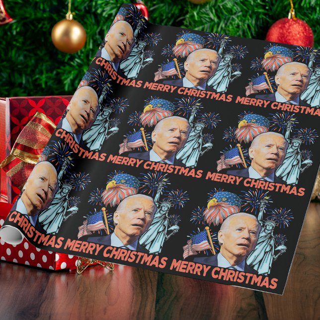 Papier Cadeau Noël Biden Drôle Joe Biden Confus Noël (Créateur téléchargé)