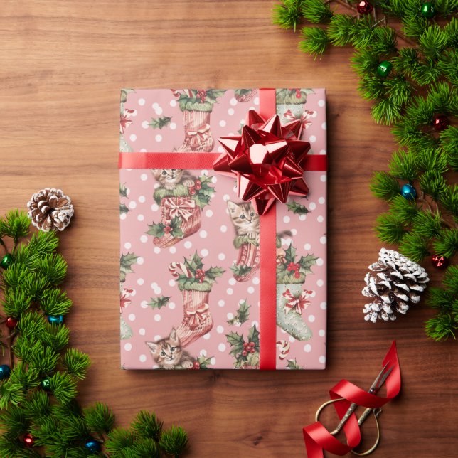 Papier Cadeau Noëls avec chatons sur Arrière - plan rose (Cadeau de vacances)