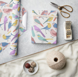 Papier Cadeau Oiseaux colorés au baby shower arrière - plan blan