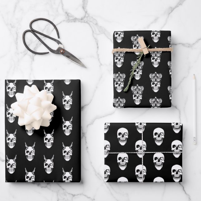 Papier cadeau original noir avec têtes de mort (Recto)