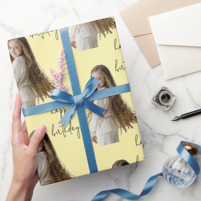 Papier Cadeau Pastel Jaune & Personnalisé texte et photo d'anniv (Cadeaux)