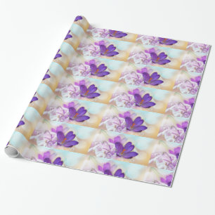Papier Cadeau Photo d'un joli Crocus de printemps violet