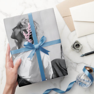 Papier Cadeau Photo en noir et blanc d'une femme marin