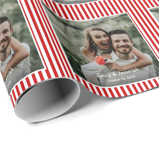 Papier Cadeau Photo Mariage à rayures rouge et blanc (Coin rond)