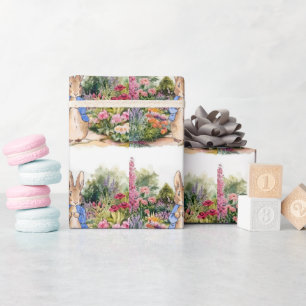 Papier Cadeau Pierre le lapin dans son jardin