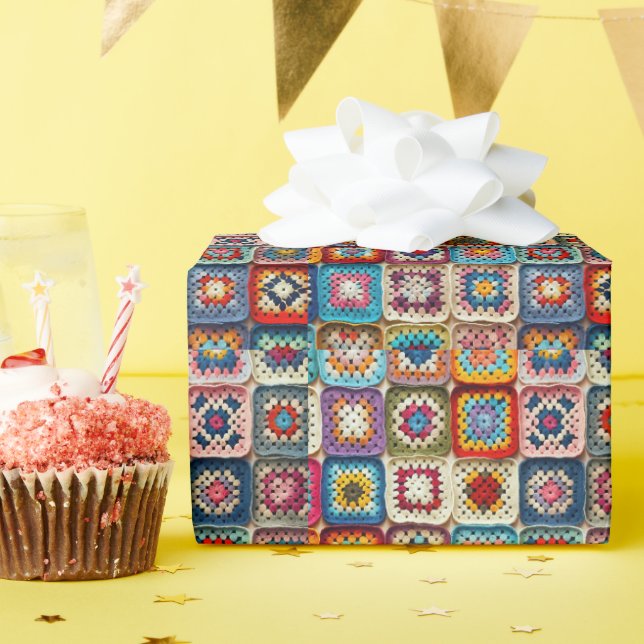 Papier Cadeau Plat Carré Granny Crochetée Multicolore (Fête d'anniversaire)