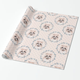 Papier Cadeau Raccoon et couronne florale. Motif aquarelle
