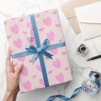 Papier Cadeau Romantique Cœurs Roses et Saint-Vale