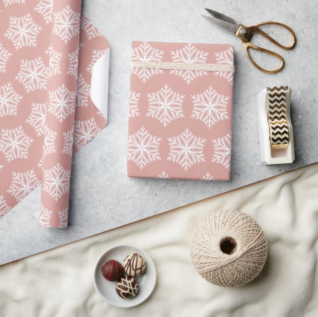 Papier Cadeau Rose de Noël Pink & White Snowflakes Motif (Artisanat)