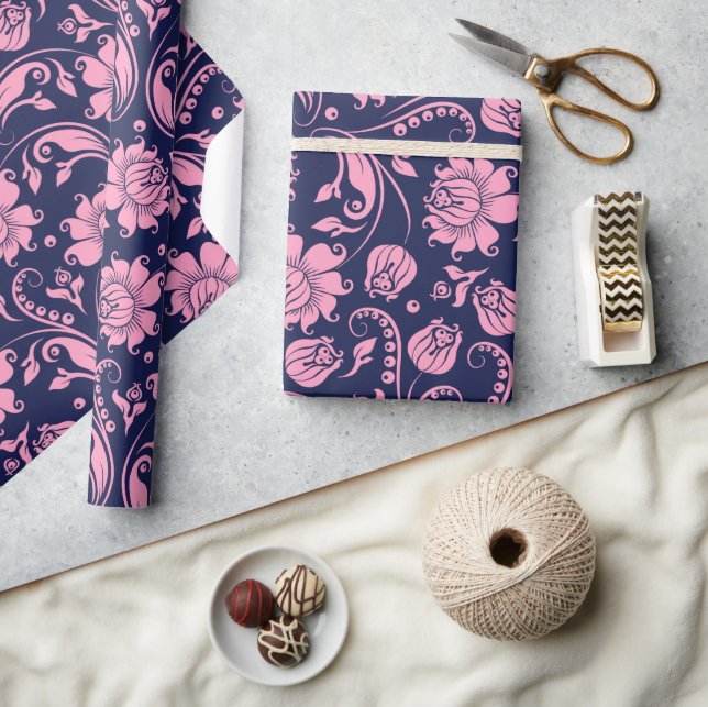 Papier Cadeau Rose sur bleu foncé floral damas motif (Artisanat)