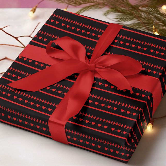 Papier Cadeau Russe Coeur Rouge Romantique Scandi (Créateur téléchargé)
