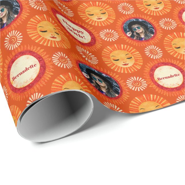 Papier Cadeau Sentiment Photo Burange Orange Boho Sun (Coin rond)