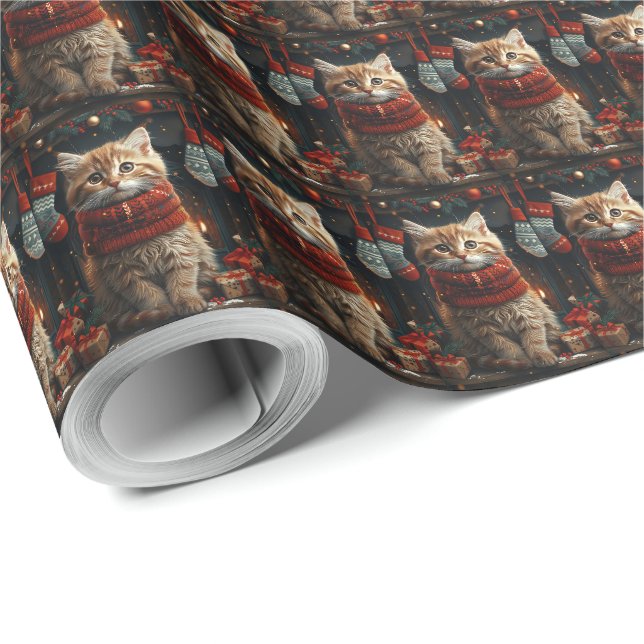 Papier Cadeau Siberian Cat With Christmas Gifts Fireplace  (Coin rond)