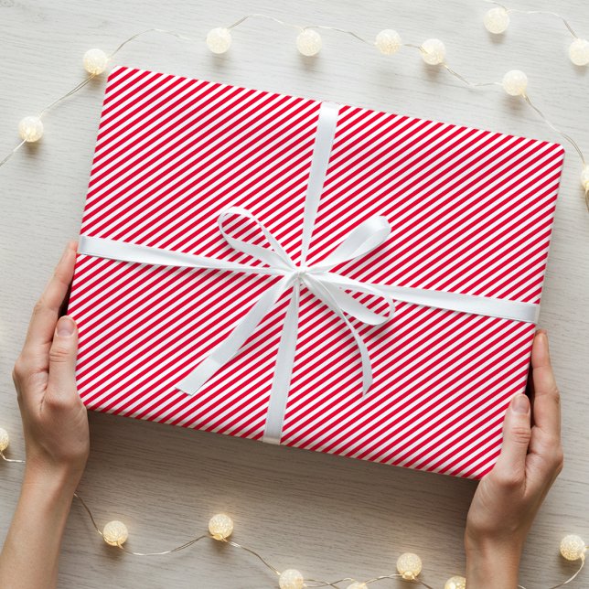 Papier Cadeau Simple élégant étroit Motif rayé rouge blanc (Créateur téléchargé)