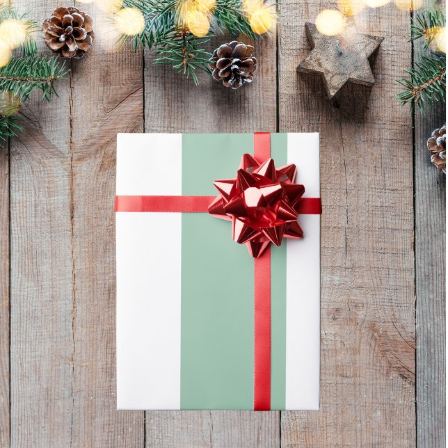 Papier Cadeau Simple et rayé (Créateur téléchargé)