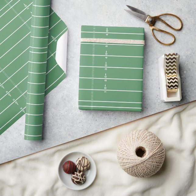 Papier Cadeau Sports amusants Terrain de football vert Whimsical (Artisanat)