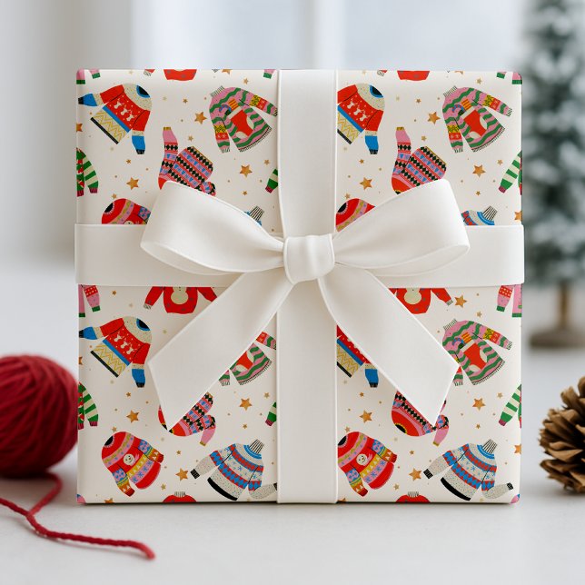 Papier Cadeau Sweaters moches petite échelle Papier d'enveloppem (Créateur téléchargé)