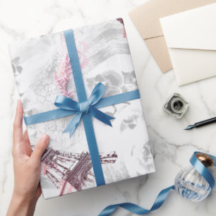 Papier Cadeau Tour Eiffel contre le arrière - plan des orchidé