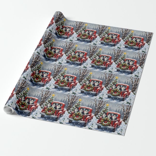 Papier Cadeau Tuxedo Cat Christmas Red Truck Holiday (Déroulé)