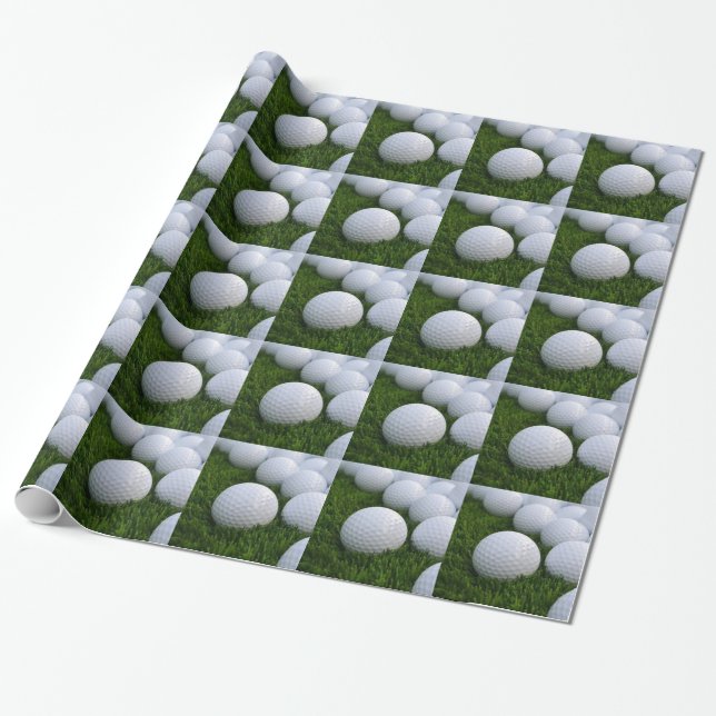 Papier Cadeau Un bon nombre de boules de golf sur l'herbe (Déroulé)