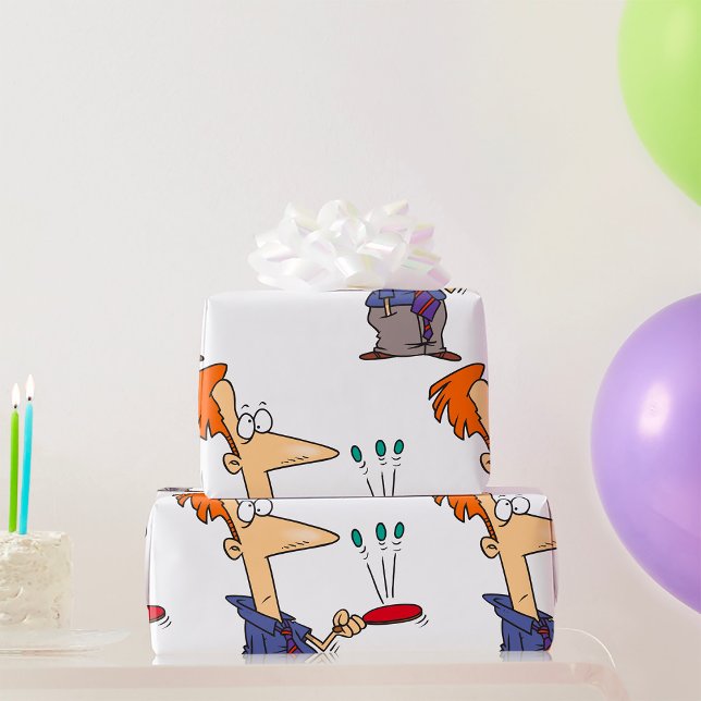 Papier Cadeau Un Homme Qui Tire Des Boules Sur Une Chauve (Créateur téléchargé)