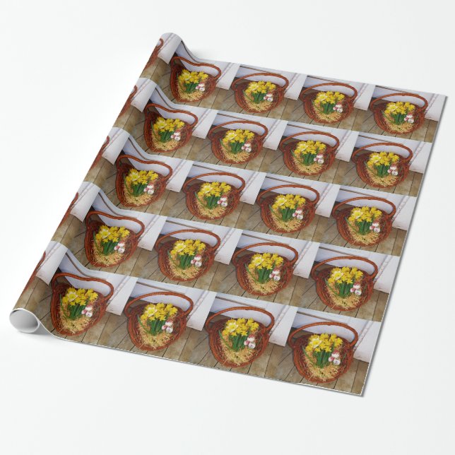 Papier Cadeau Un panier de jonquilles jaunes et d'oeufs de Pâque (Déroulé)