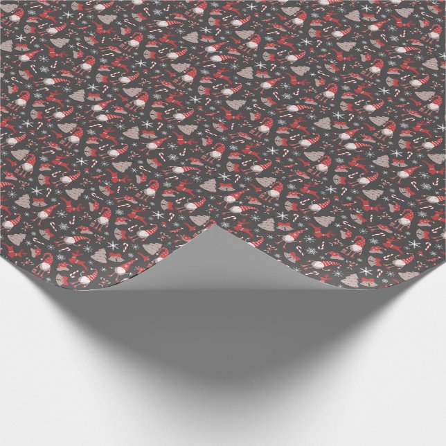Papier Cadeau Vacances moderne rouge et gris Motif Gnome Envelop (Coin)