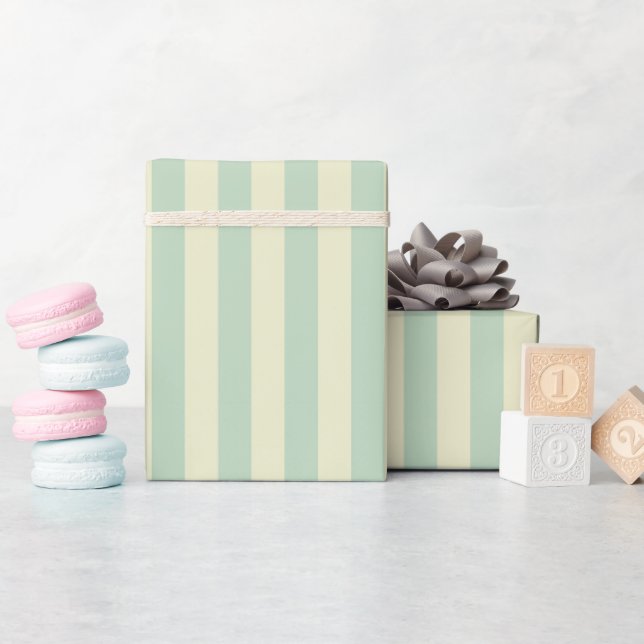 Papier Cadeau Vert sauge et rayures jaunes (Baby Shower)