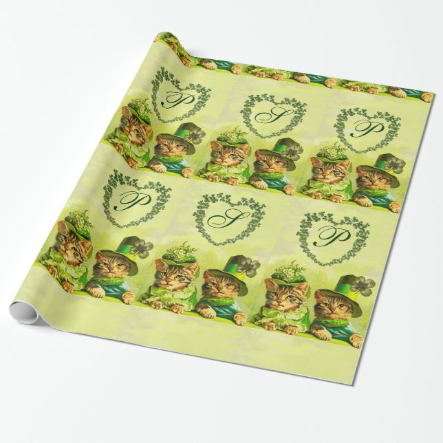 PAPIER CADEAU VIEILLE MODE ST.PATRICK'S DAVANTAGE COEUR MONOGRAM (Déroulé)