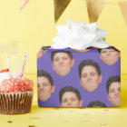 Papier cadeau violet violet visage animal