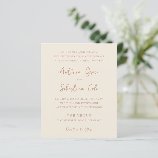 Papier Carton de mariage élégant et terreux à petit budge (Debout devant)