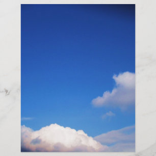 Papier Ciel bleu clair et nuages blancs