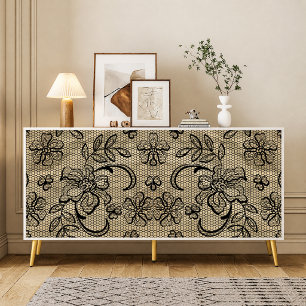 Papier de soie découpé en dentelle noire vintage