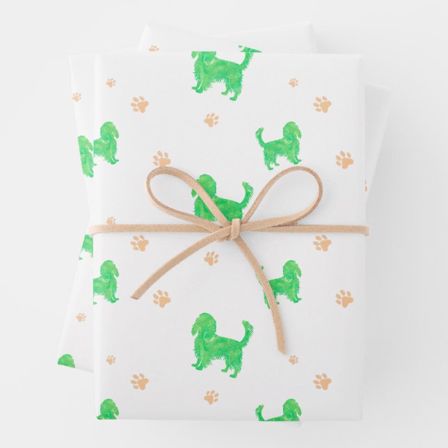 Papier d'emballage Cavalier – Cadeau minimal vert (En situation)