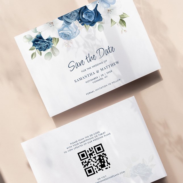 Papier Dusty Blue Floral QR Code Mariage Enregistrer la d (Dusty Blue Floral Greenery QR Code Wedding Save the Date Announcement)