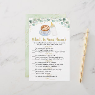 Papier Le bébé brasse du café ce qui est dans votre jeu d