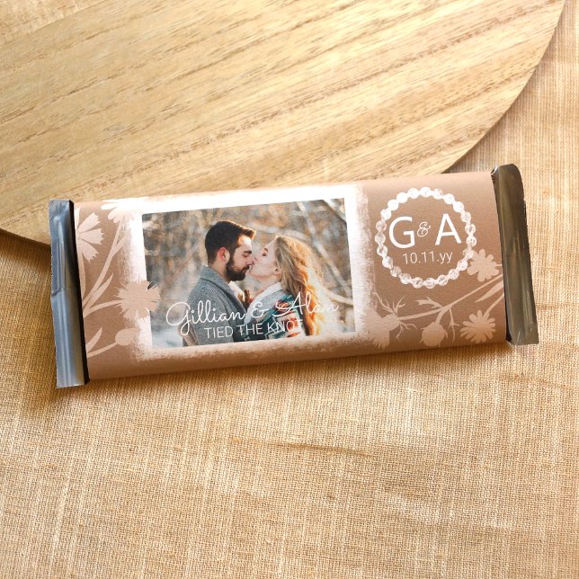 Papier Mariage beige do-it-yourself Budget Candy Bar Wrap (beige light brown white wedding candy bar wrapper, custom personalized chocolate bar label monogram)