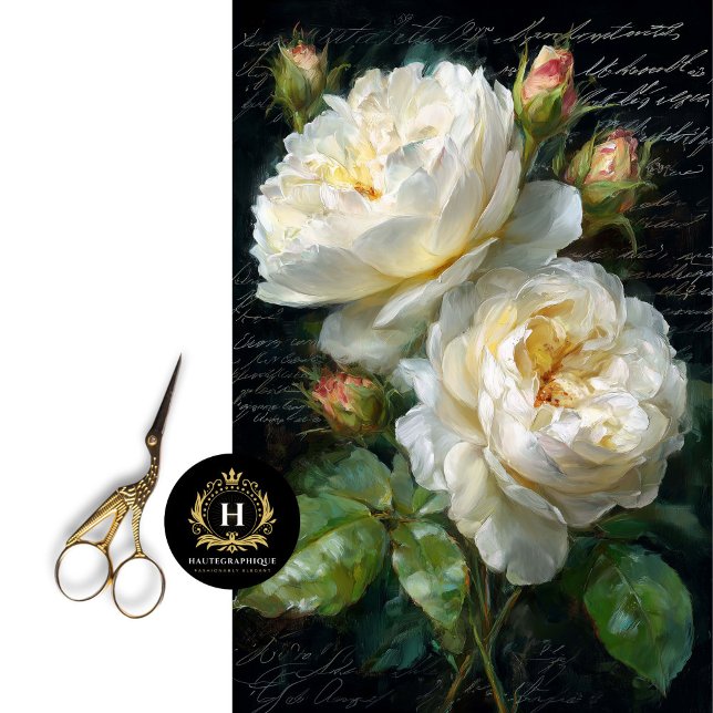 Papier Mousseline Découpage de fleur Rose de crème (Refresh a Side Table with Moody Botanicals.)