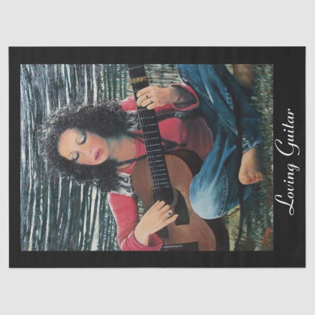 Papier Mousseline Femme Jouant De La Musique Avec Guitare Acoustique (Recto)