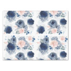 Fleurs bleues et roses rousses élégantes