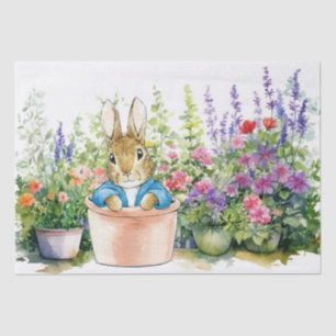 Papier Mousseline Pierre le lapin en pot plante dans son jardin