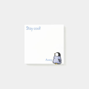 Papier Post-It de poussin de pingouin regardant
