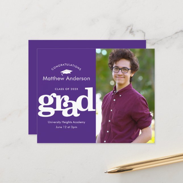 Papier Purple budget photo graduation moderne invitation (Devant/Arrière en situation)